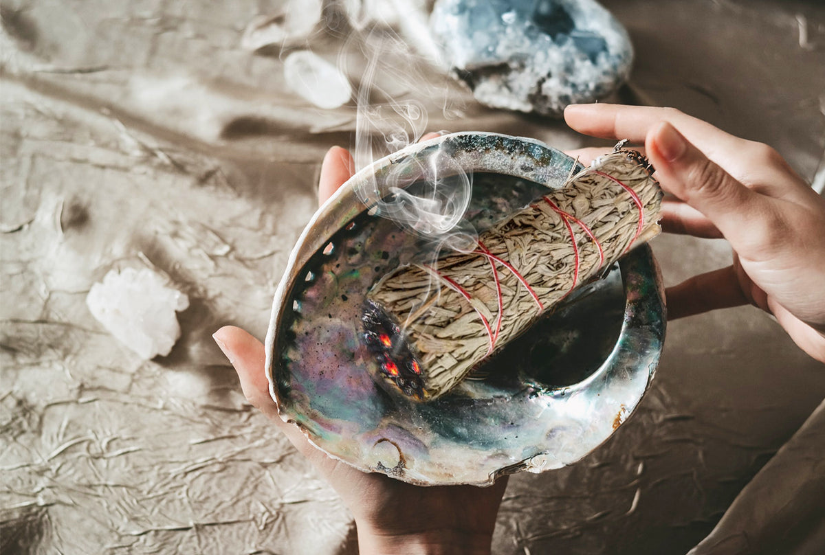 365 Days of Crystal Magic - Smudge Metaphysical